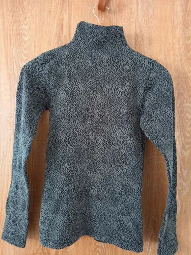 Blusa de manga lupo