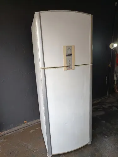 Vende Geladeira Brastemp duplex Frost Free 