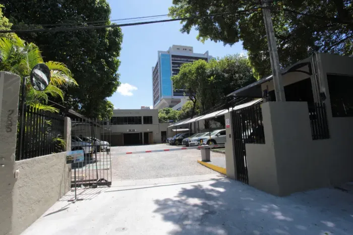Imóvel para venda com 1558 metros quadrados em Soledade - Recife - PE