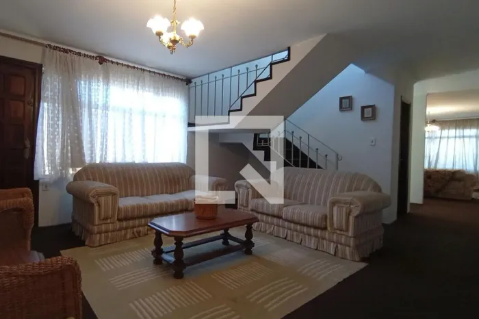 Casa à Venda - Vila Re, 3 Quartos, 247 m2