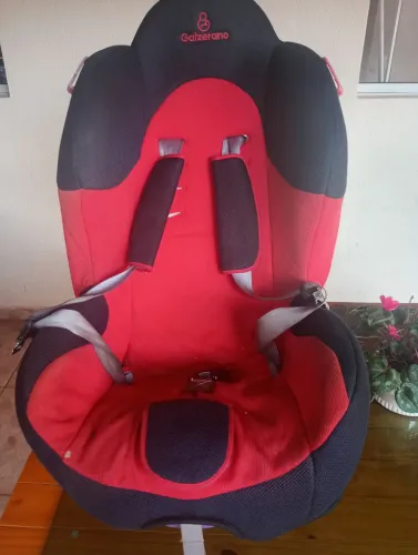 Cadeira de carro infantil