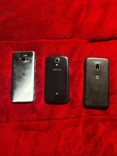 2 Celulares (Galaxy S8 64GB + Moto G4 Play)