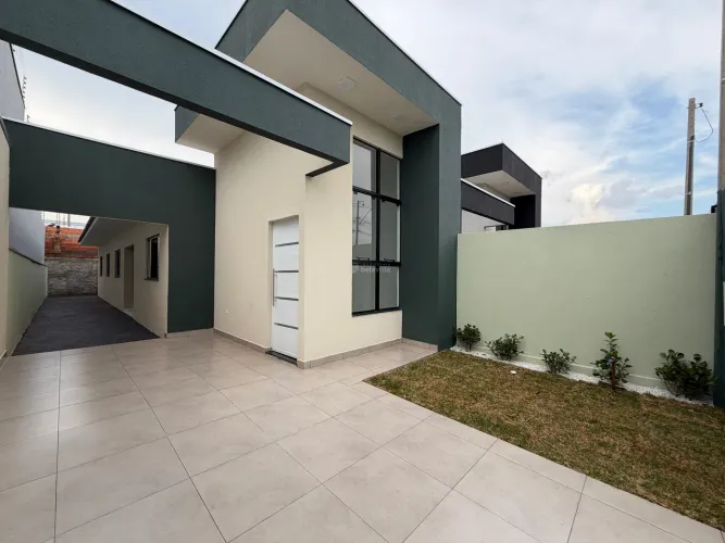 CASA NOVA À VENDA NO RESID. VENEZA EM APUCARANA.