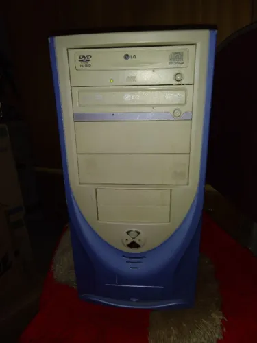 Cpu Antiga Branca Athlon XP 2500+ 1,83 Ghz no estado leia