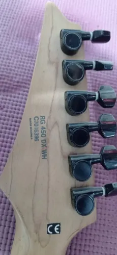 Guitarra Ibanez RG 450