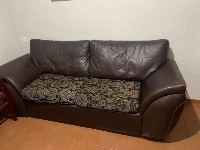 Sofá 3 Lugares Marrom