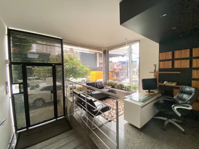 Apartamento à venda, 4 quartos, 1 suíte, 1 vaga, Centro - Divinopolis/MG