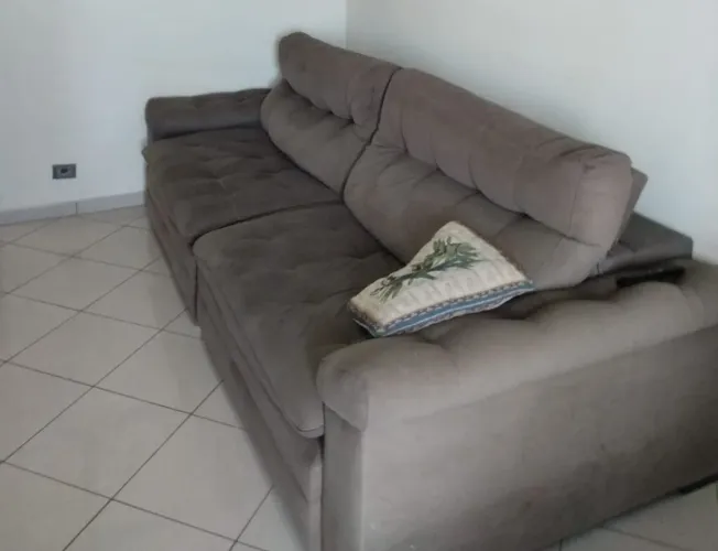 Sofá Retrátil e Reclinável - 4 Lugares