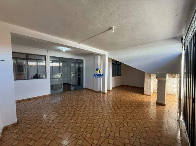 CASA 3 QUARTOS PARA LOCAÇÃO NO BAIRRO COQUEIROS  BELO HORIZONTE