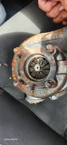 Turbina Garrett M12 