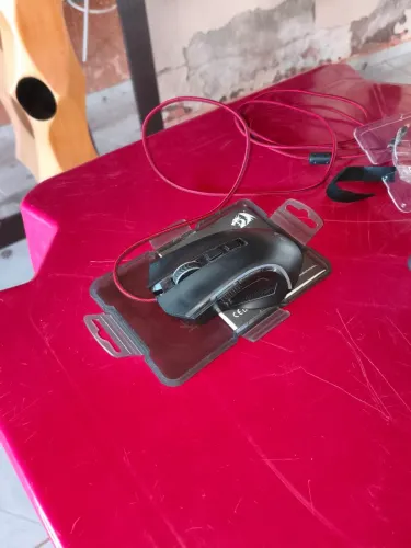 Mouse Gamer Redragon Griffin Preto RGB 7200 DPI M607