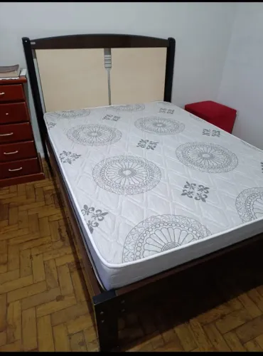 Cama e colchão