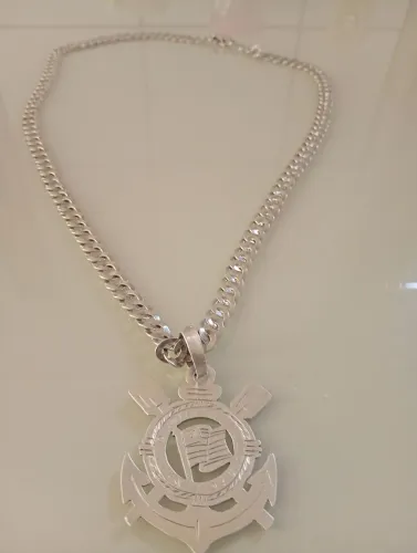 Cordão de prata
