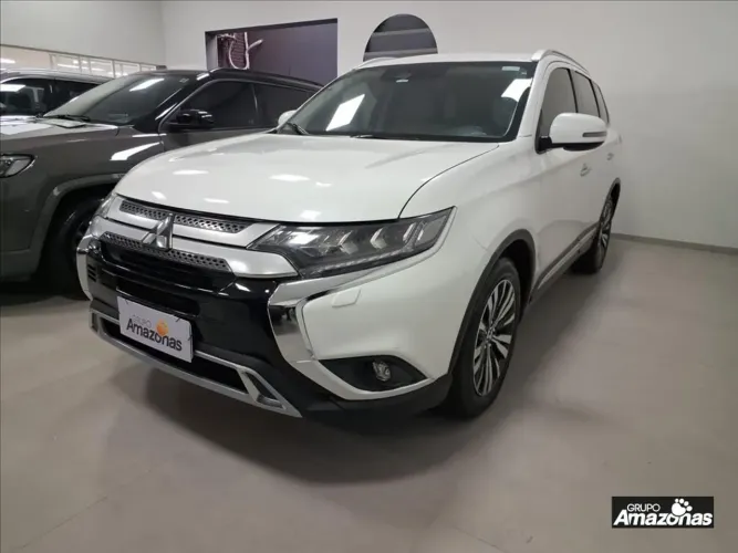 Mitsubishi Outlander HPE-S 2.2 Diesel 4X4 Aut. 2019