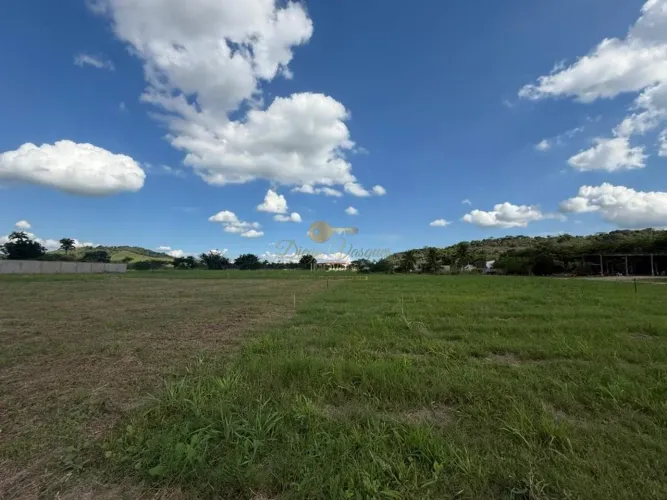 Terreno para Venda em Guapimirim, Cotia