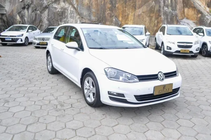 Volkswagen Golf Comfortline 1.4 TSI 140cv Aut. 2015