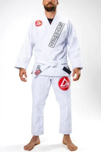 Kimono GB tamanho A0 usado