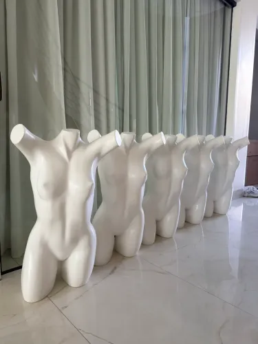 Manequins meio corpo semi zero