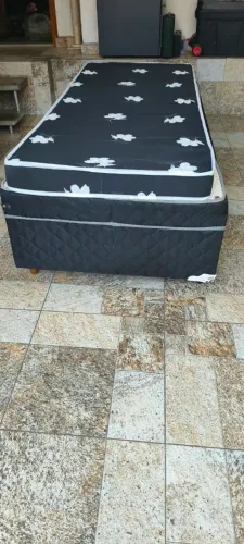 Cama box conjugada de solteiro mais colchão 