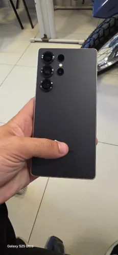 Samsung S25 Ultra 256gb na garantia 2 unidades identicas.