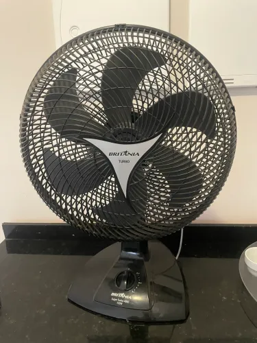 Ventilador Britania turbo 4000