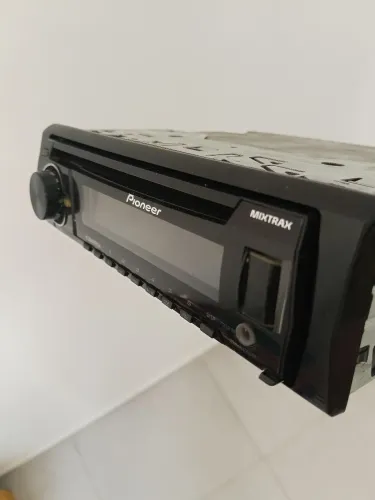 Rádio Pioneer Mixtrax 