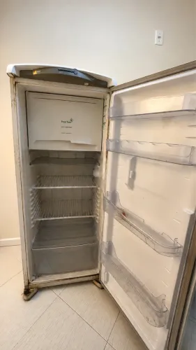 Geladeira Consul