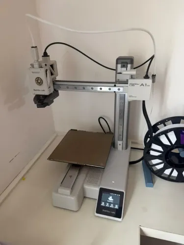 Impressora 3d Bambu Lab A1 Mini, excelente estado!