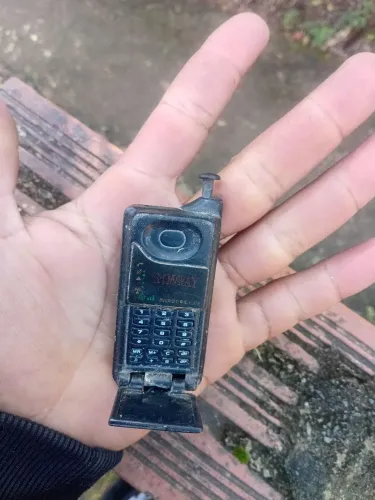 Isqueiro antigo modelo celular no estado das fotos coleção 