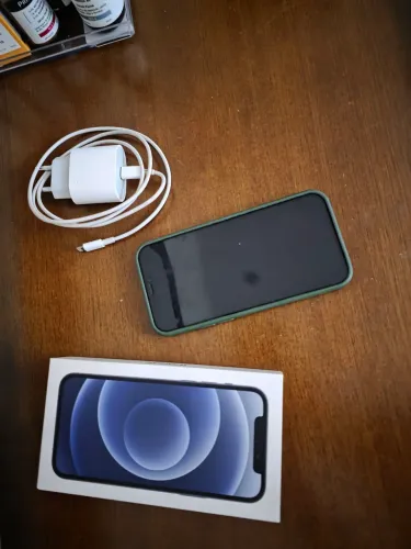 IPhone 12