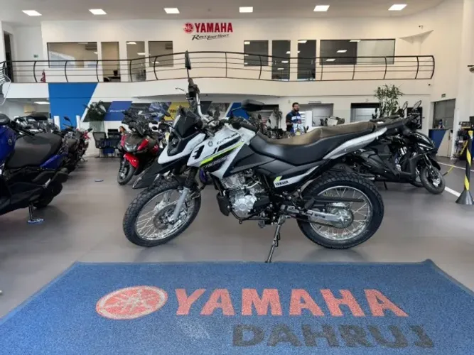 CROSSER Z 2027 - PRONTA ENTREGA