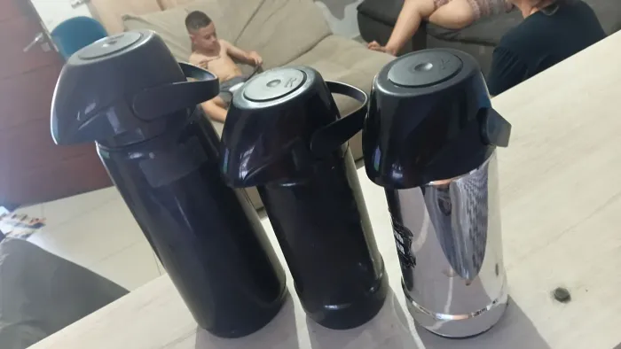 Garrafa de cafe usada