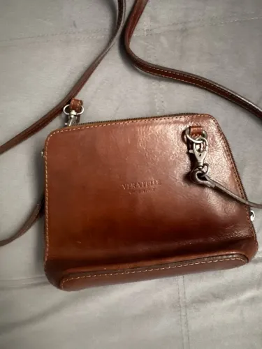 Bolsa italiana couro