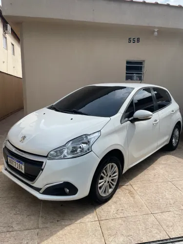 Peugeot 208 Active Pack 1.2 Flex 12V 5P Mec. 2017