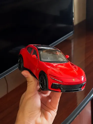 Miniatura Ferrari PuroSangue 1/24 Metal - Tenho Outros Modelos