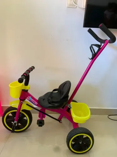 TRICICLO INFANTIL PASSEIO PEDAL 2 EM 1 CESTO MEGA COMPRAS (Rosa)