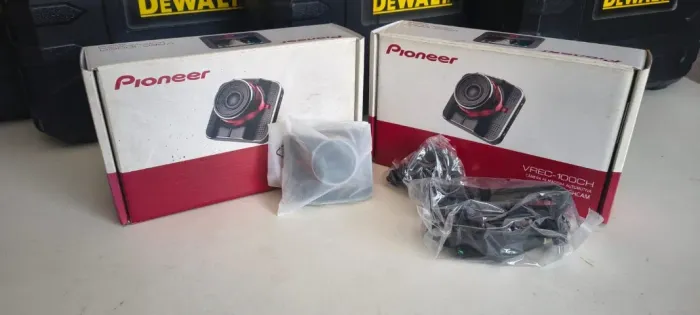 Câmera Veicular Pioneer VREC-100CH Dash Cam Full HD 1296p