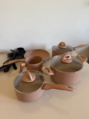 Kit Jogo NOVO de panelas antiaderentes 14 peças
