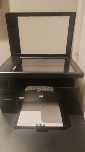Impressora multifuncional HP Laser Jet M1132 MFP - USADA
