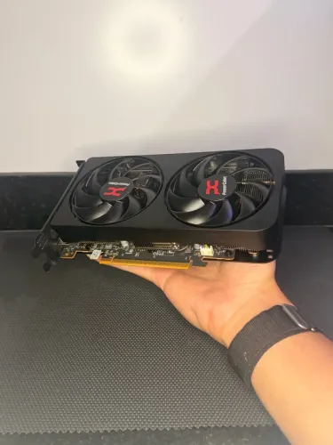 Placa de Vídeo 9060XT 16GB