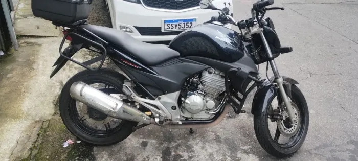 Cb300r ano 2012