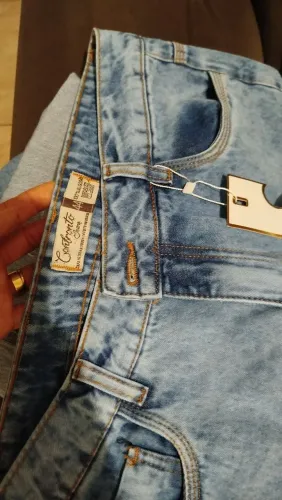 Calça wid leg