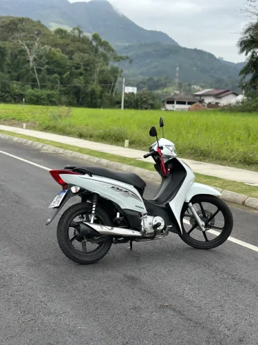 Honda Biz 125i Flex 2016- Raridade (Sem Detalhes!)