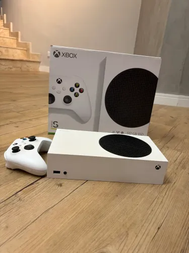 Xbox Series S + bateria recarregável original para o controle