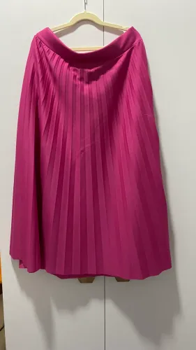 Saia rosa plissada, tam M