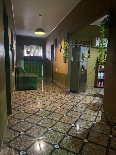 Vendo linda casa