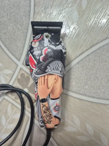 Maquina de corta cabelo wahl clipper corp