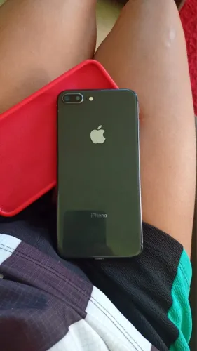 Vendo celular 8 plus 