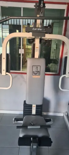 Estação musculação 80kg carga completa