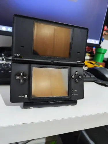 Nintendo DSI Preto - ótimo estado